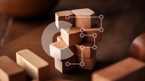 Intra Συλλεκτικό Ξύλινο Παζλ Plywood  4mm - Ξύλινες Πυραμίδες Σε Ξύλινο Κουτί - Διαστάσεις Puzzle: 10x10 cm – 25 κομμάτια