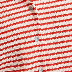 Ριγέ μπλουζάκι με κουμπιά και V λαιμόκοψη